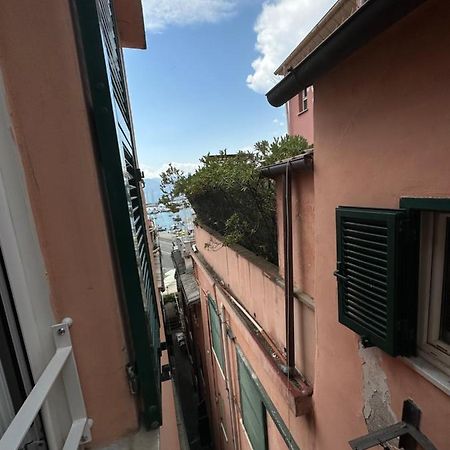 Elegante Stanza Rossa Mottino23 Bed & Breakfast Lerici Exterior foto