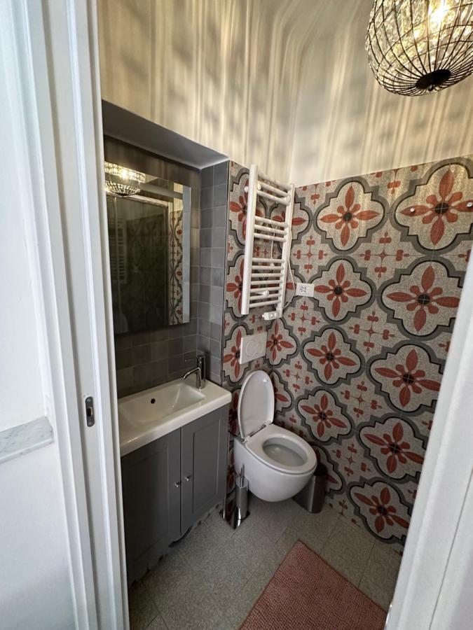 Elegante Stanza Rossa Mottino23 Bed & Breakfast Lerici Exterior foto
